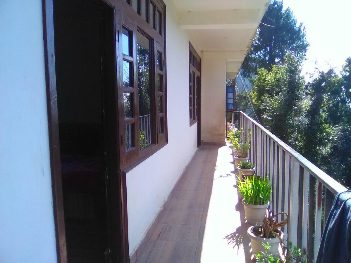 Peaceful Retreat Home Stay, דלהאוזי מראה חיצוני תמונה