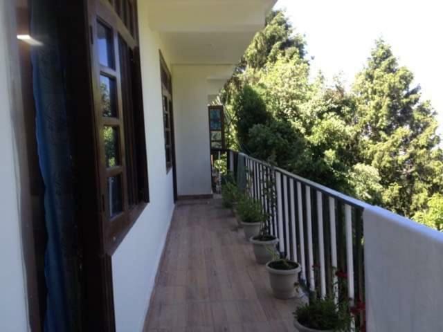 Peaceful Retreat Home Stay, דלהאוזי מראה חיצוני תמונה