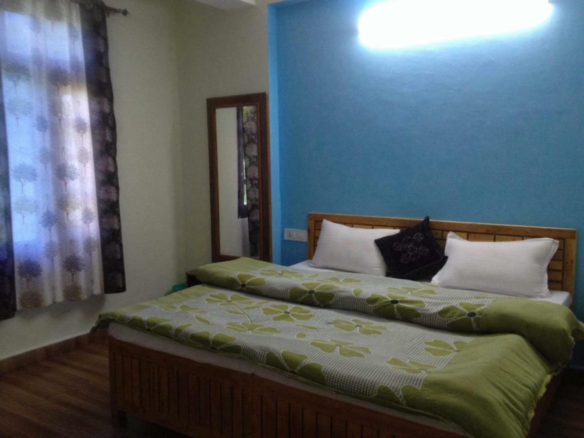 Peaceful Retreat Home Stay, דלהאוזי מראה חיצוני תמונה