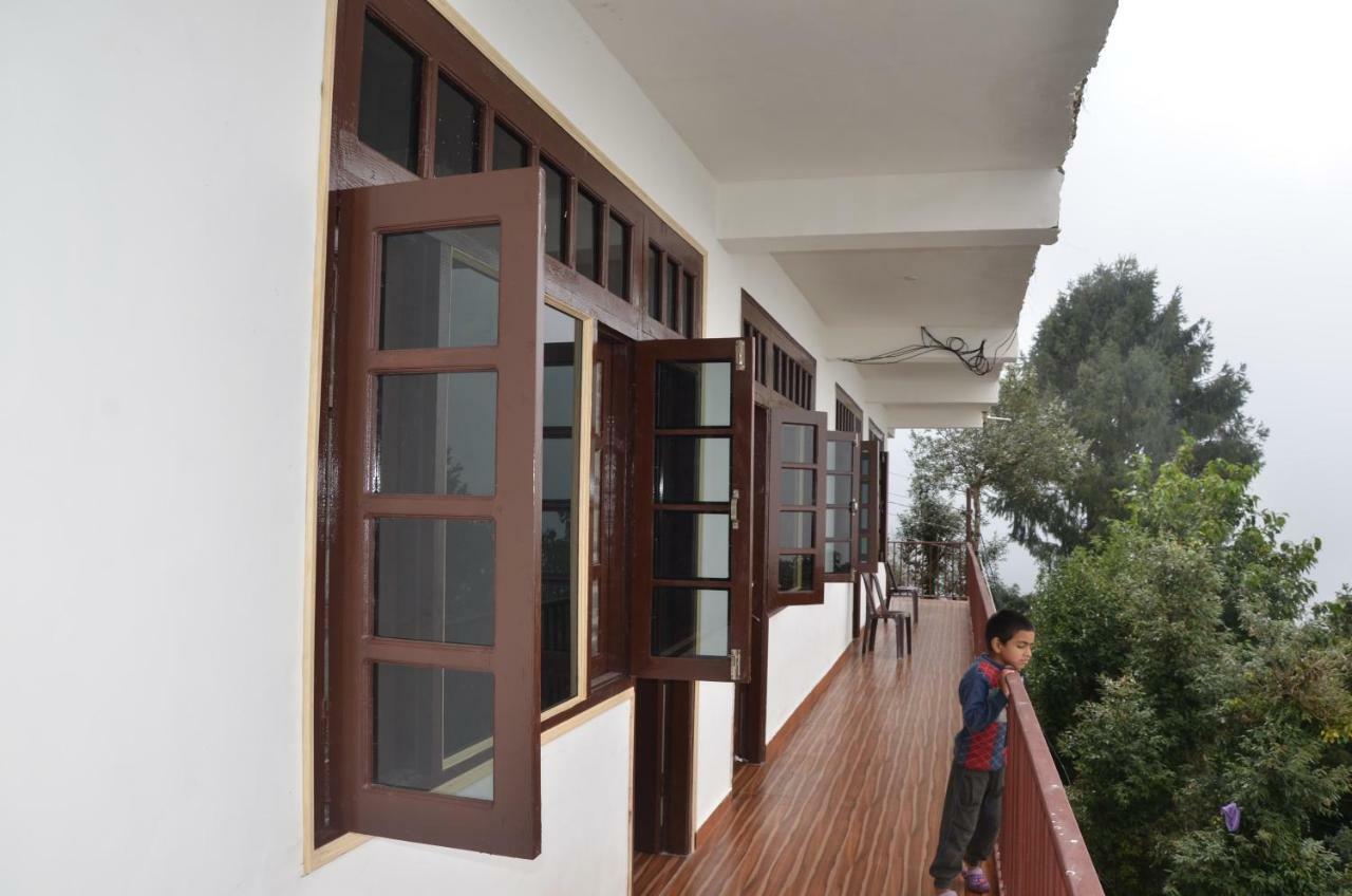 Peaceful Retreat Home Stay, דלהאוזי מראה חיצוני תמונה