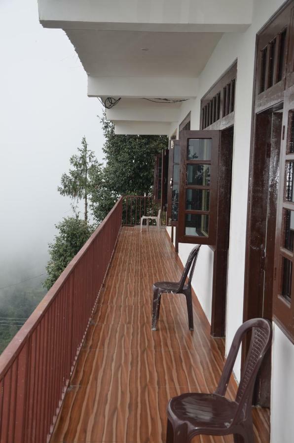 Peaceful Retreat Home Stay, דלהאוזי מראה חיצוני תמונה